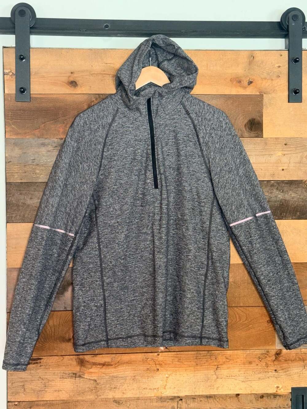 Lululemon Mens Heathered Gray Half-Zip Hooded Large 0566